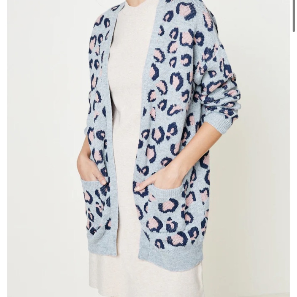 Hayden Los Angeles Leopard Cardigan with Pockets Size M/L